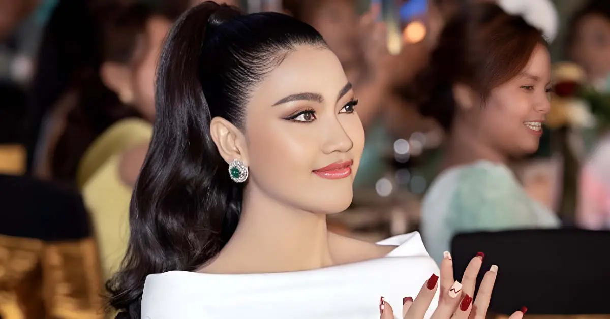 The actress Ei Chaw Po introduces a brand-new YouTube channel under her name.